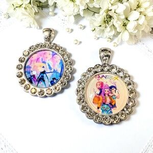 Round Crystal Kpop Pendant with CZ’s